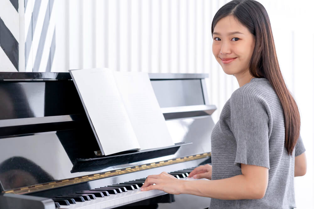 ประโยชน์ของการเรียนเปียโนมีอะไรบ้าง?